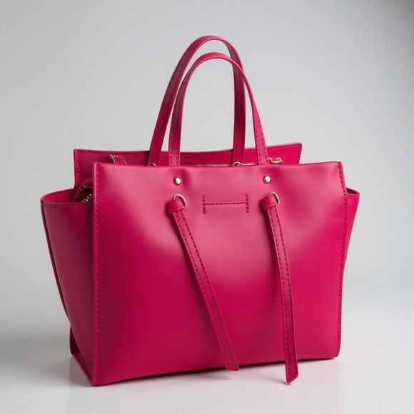 Handbags - Square Tote Bags